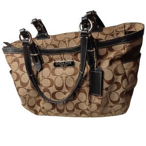 COACH Gallery Tote Signature Beige Logo Pattern Canvas BLK Leather Straps